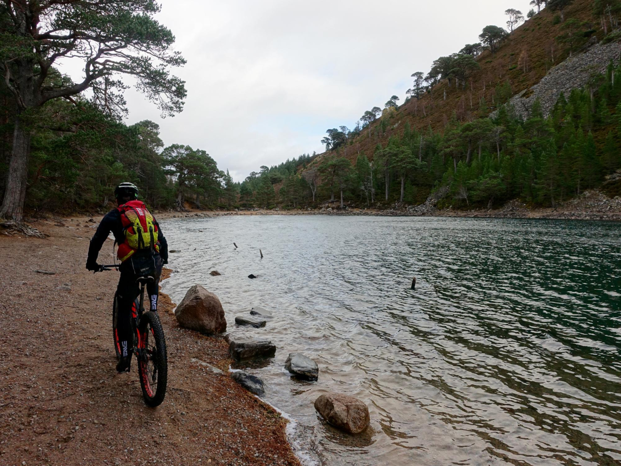 Mountain Biking Rhyvoan Pass